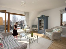 Haus Isabel Wohnzimmer App.9 - Bild 2: Appartement 9 Haus Isabel an der Nordsee Büsum