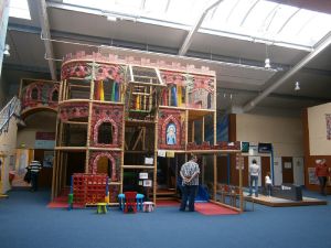 Indoor Spielparadies auf 3.200 qm
Mit der Kurkarte kostenloser Eintritt - Bild 31: Nordsee / Ostfriesland strandnahes Ferienhaus 1-5 Personen (Hund erlaubt)