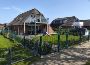 Ferienhaus Krabbe in Friedrichskoog-Spitze / Nordsee / WLAN / Deutschland für 2-3-4-5-6-7-8 Personen nur 150m zum Strand - Bild 1: dasKrabbe, 2-3-4-5-6-7-8 P, Ferienhaus, Nordsee