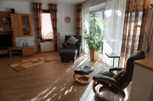 Bild 2: Fünf Sterne Ferienwohnung "Schwalbe" in Leer (Ostfriesland), Garten, ruhig