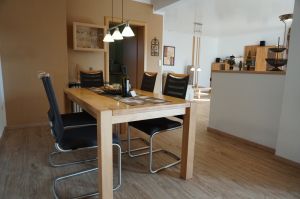 Bild 4: Fünf Sterne Ferienwohnung "Schwalbe" in Leer (Ostfriesland), Garten, ruhig