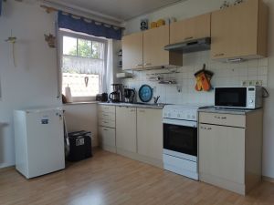 Hochstuhl für Kleinkind ist vorhanden - Bild 16: Ferienwohnung Kerstin in Strackholt
