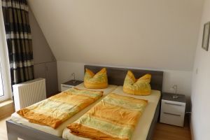 Bild 1: Ferienwohnung auf Wangerooge direkt am Strand mit Meerblick und 2 Balkonen