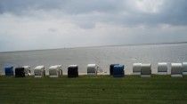 Hier laden Sie Strandkörbe zum Verweilen ein - Bild 22: Haus am Fluß, Garten, Nordseenähe, Familien,Paare,Singles, Hund kostenlos