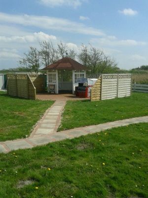 Bild 9: Ferienhaus mit Wohnung im Dachgeschoss - Reet-Dach-Haus f. 4 Personen