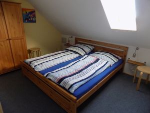 Bett 1,8m x 2m - Bild 6: Kuschelige Ferienwohnung bis 4 Personen an der Nordsee