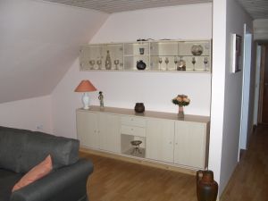 mit Schrankplatz - Bild 5: Ländliche Fewo nahe der Nordsee, ideal für Umgebungsausflüge