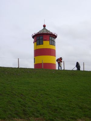 Im bekannten "Otto-Leuchtturm" bei Greetsiel kann auch geheiratet werden. - Bild 11: Ferienhaus "Kristina" an der ostfriesischen Nordseeküste - Hunde erlaubt