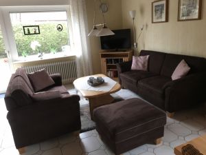 Sonnig und hell eingerichtet mit Blick in den Garten.
WLAN kostenlos verfügbar. - Bild 2: Ferienhaus "Friederike" an der Nordseeküste - ebenerdig - Hunde erlaubt