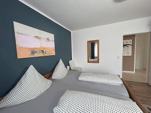Bild 13: Norddeich EG-Ferienwohnung-3 Personen+Hund, 2 Schlafz. Fahrräder strandnah