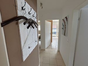 Bild 10: Norddeich EG-Ferienwohnung-3 Personen+Hund, 2 Schlafz. Fahrräder strandnah