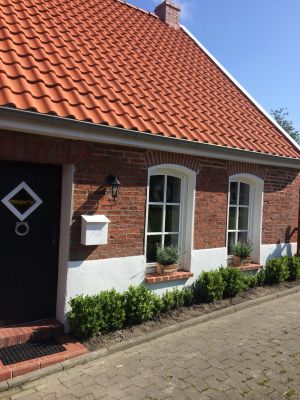 Anspruchsvolles Ferienhaus an der Nordsee Ostfriesland mit Kamin - Bild 1: Anspruchsvolles Landhaus an der Nordsee Greetsiel 2-4 Pers. Kamin Internet