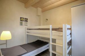 Bild 7: Ferienhaus "Lachmöwe", Urlaub mit Hund, Kamin, Sauna, Zaun, - 6 P., Nordsee