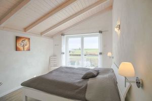 Bild 9: Ferienhaus "Lachmöwe", Urlaub mit Hund, Kamin, Sauna, Zaun, - 6 P., Nordsee