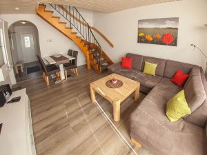 Bild 1: Ferienhaus Wattlöper - elegantes Haus für 4 Personen in Dangast