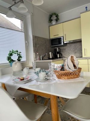 Bild 1: Top Ferienwohnung in direkter Deichlage 160m zum Strand Norddeich Nordsee
